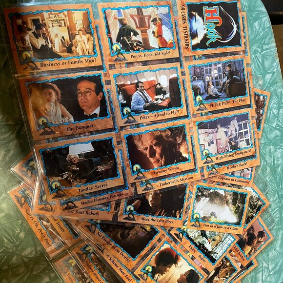 *♪ Topps 1991 Hook Movie Cards 63 Glossy Cards in plastic binder sleeves *♪ - Picture 5 of 6